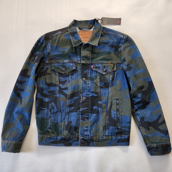Levi's Camouflage Denim Trucker Jacket - Picture 3 of 11